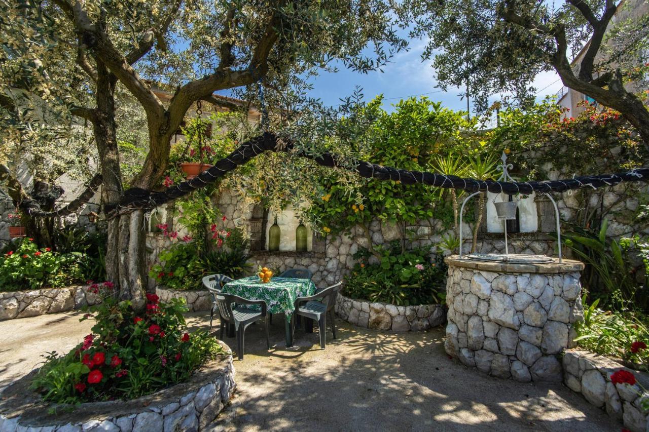 Villa Mattia In The Land Of Sirens SantʼAgata sui Due Golfi Dış mekan fotoğraf